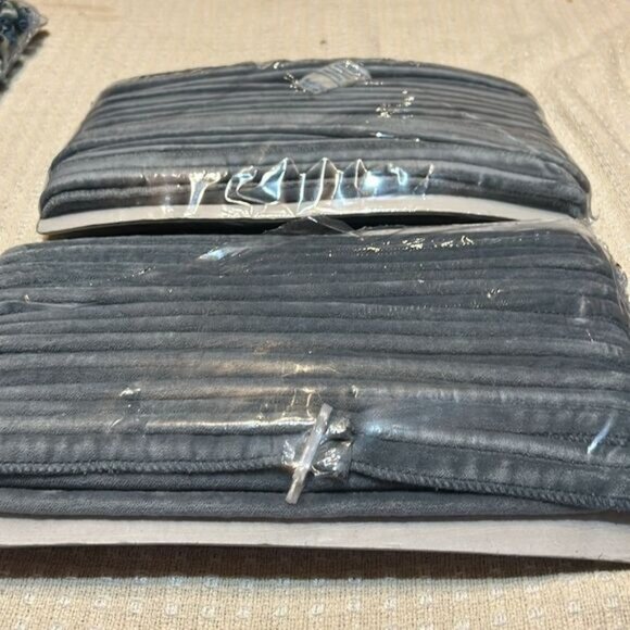 2 Velvet Lip Cord Sewing Trim 18 Yds 80% Cotton 20% Polyester Gray Hobby Lobby M - Picture 2 of 3